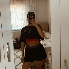 Ebru Üstünbaş