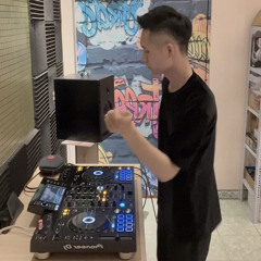 Bình Còi Dj