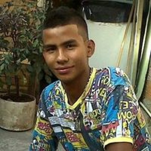 Carlos Vargas’s avatar