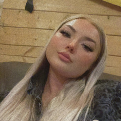 chloe_may