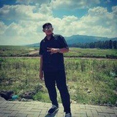 Dana Kurniawan