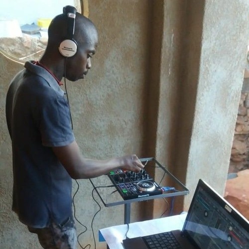 Maloya the dj Lock down mix.mp4