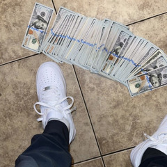 👣Onebig_steppa💰