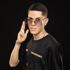 Dylan BedoyaDj ll