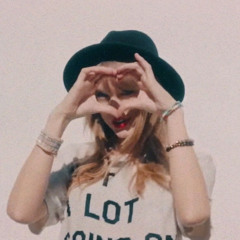 ❁ 𝐒𝐨𝐟𝐢𝐚 ❁