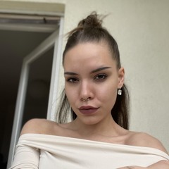 Emese Makó