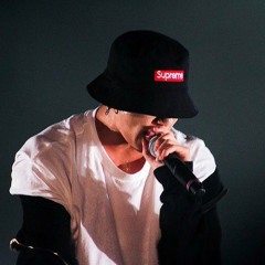뷔나