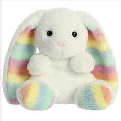 (ﾉ◕ヮ◕)ﾉ*:･ﾟ✧ lizzy ﾉ*:･ﾟ✧