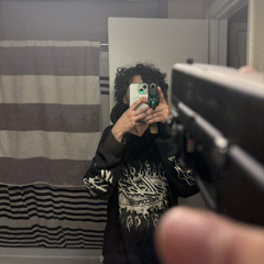 pxckrunnrb4 [ @glassmademe ]