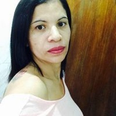 Mary Santos