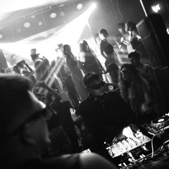 Parzubanil/Papi Eleganza