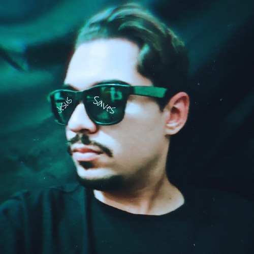 DJ Hally’s avatar