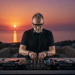 Massimo (The Smoker)