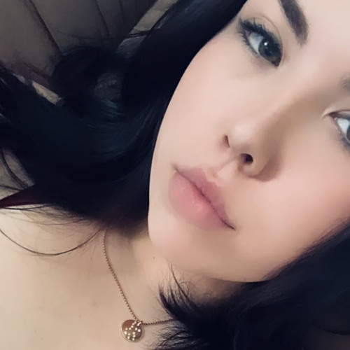 Julia Kay<3’s avatar