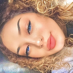 Finesse Patitas Coronado