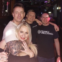 J O E 🎧 M Λ T H W I П