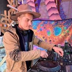 Dj Greenza