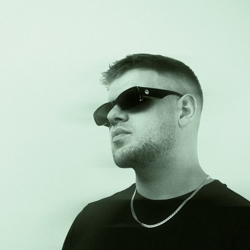 MAD LUCA artist photo