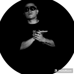 JULIAN GAVIRIA DJ