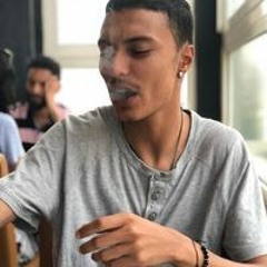 رمزي عيفة