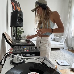 Lucia Scholtus