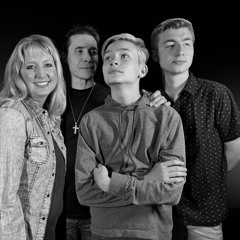 Rocky Thomas & The Rapid Fire