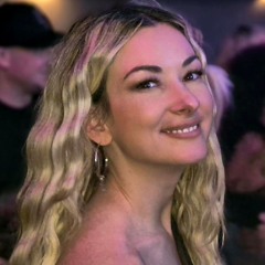 Holly McDonnell