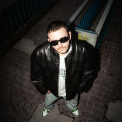 𝐀𝐍𝐓𝐈𝐐𝐔𝐄