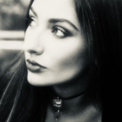 Maya Leon