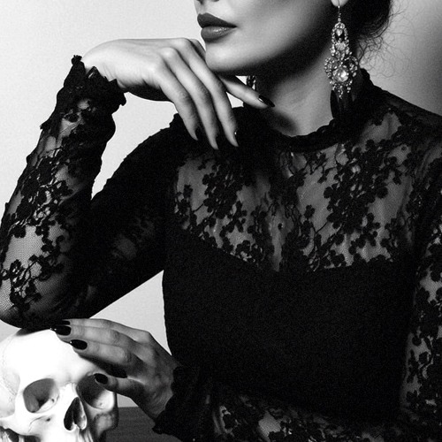 dark magic coursing ~ 🎸