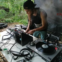 Sweed [Q.L.K Crew]]