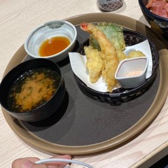 寿司屋潰れました。