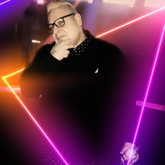 Lectro Club presents: