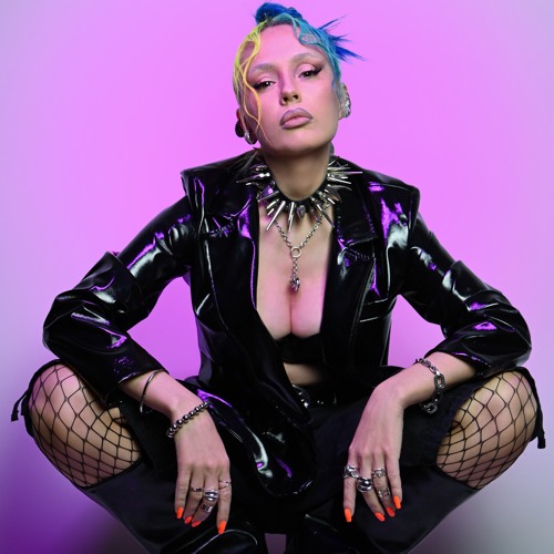 Marika Rossa artist photo