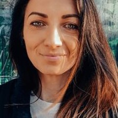Dani Canecka