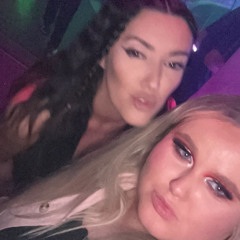 Holly x
