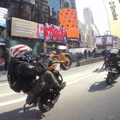 SWiFTOPHER MORNiNGSTAR