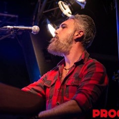 Carmelo Junior Arena - LA CRUNA DEL LAGO