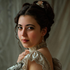 آلاء العطفاوي