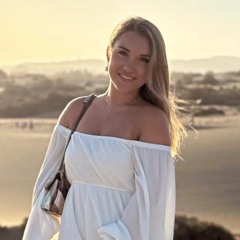 Charelle Van de Polder