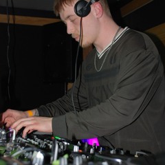 RESONATE (UK)