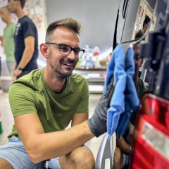 Dávid Suták