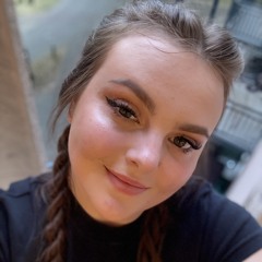 Дарина Навроцька