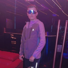 Cal_N01_Raver