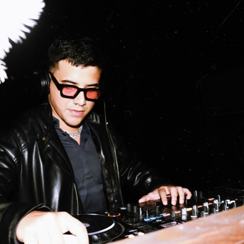 Stream Fernando Duran music | Listen to songs, albums, playlists for