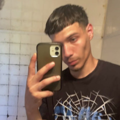 blurry__boii