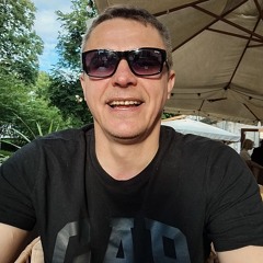 Виктор Папуга