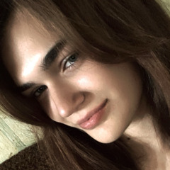Анна Целуйко