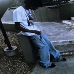 ☥