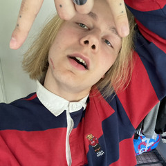 Red Waile // BURGUNDY RISE